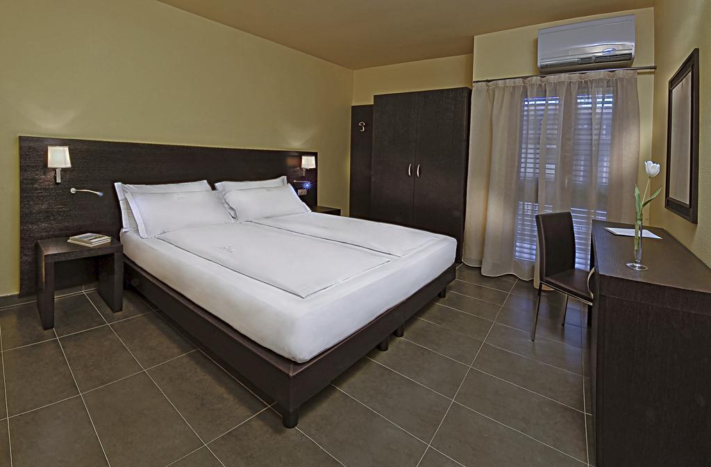 Hotel Il Nido Dell'Etna Linguaglossa Habitación foto